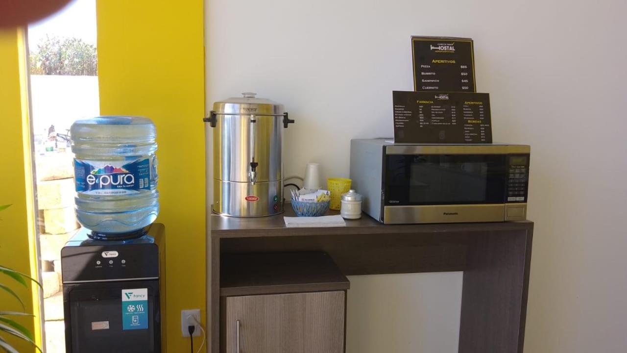 Check Inn Hostal Aeropuerto Gdl Las Pintas Bagian luar foto