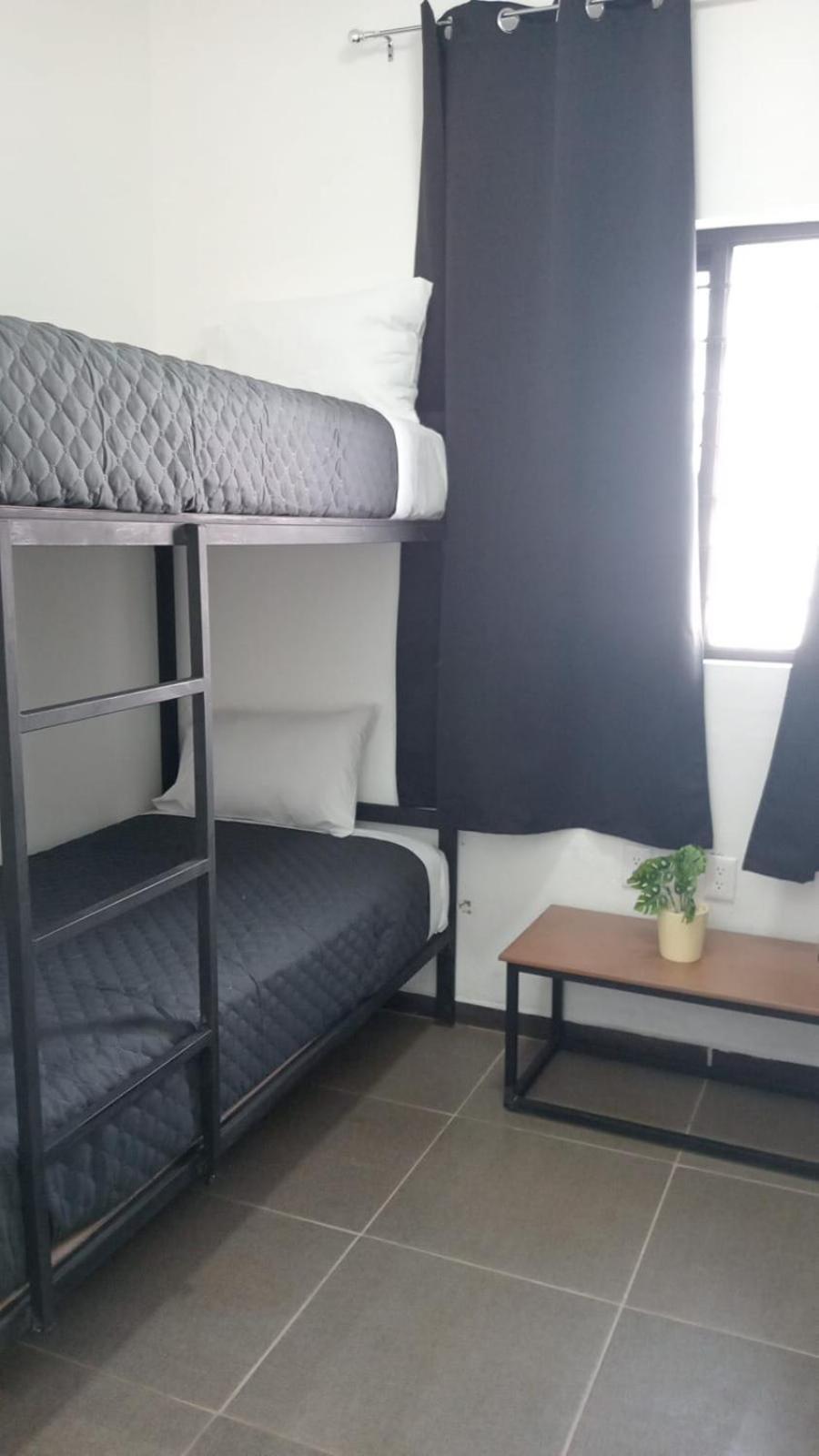 Check Inn Hostal Aeropuerto Gdl Las Pintas Bagian luar foto